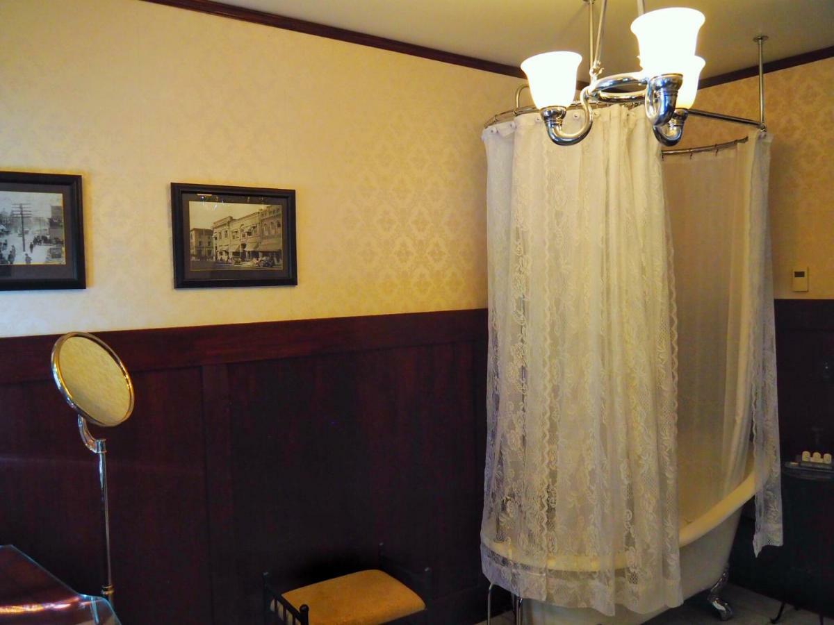 Lady Geneva Bed & Breakfast Medford Zewnętrze zdjęcie